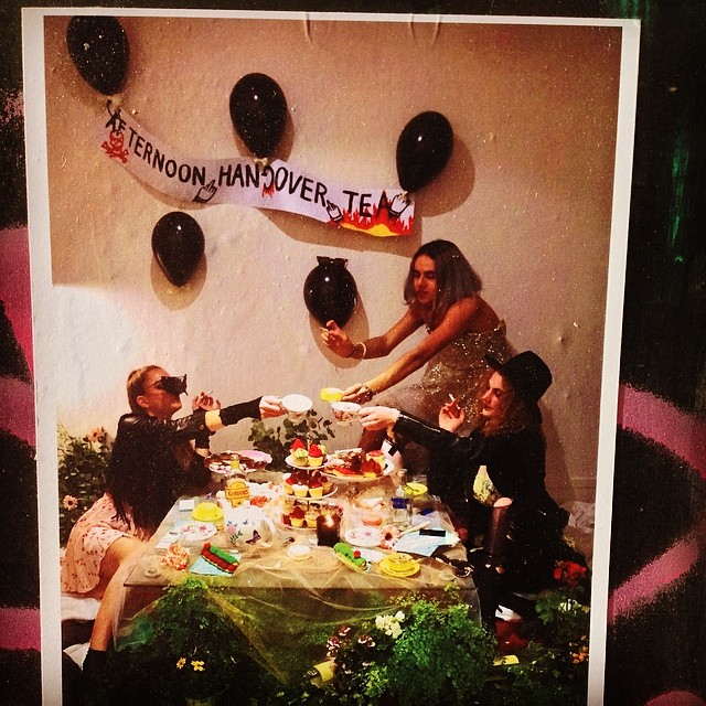 #art #paris #smile #streetart #hangover #teatime