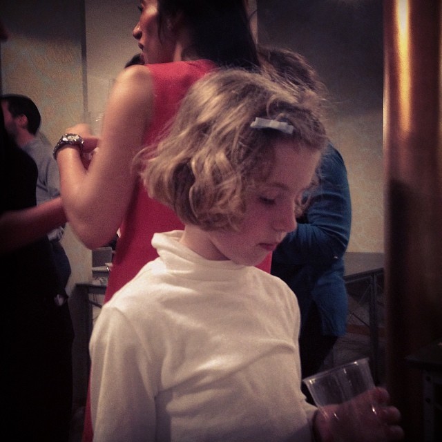 Notre plus jeune #coworker ! Bisous petite beauté !