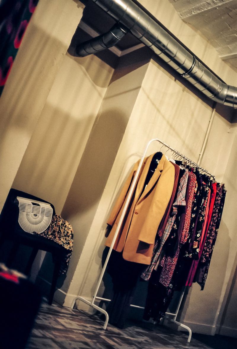 vide dressing coworking.jpg