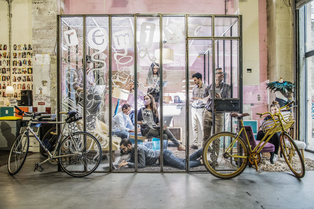 Salle de réunion pour 4 personnes